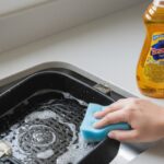 Como limpar cesto de air fryer sem estragar o antiaderente